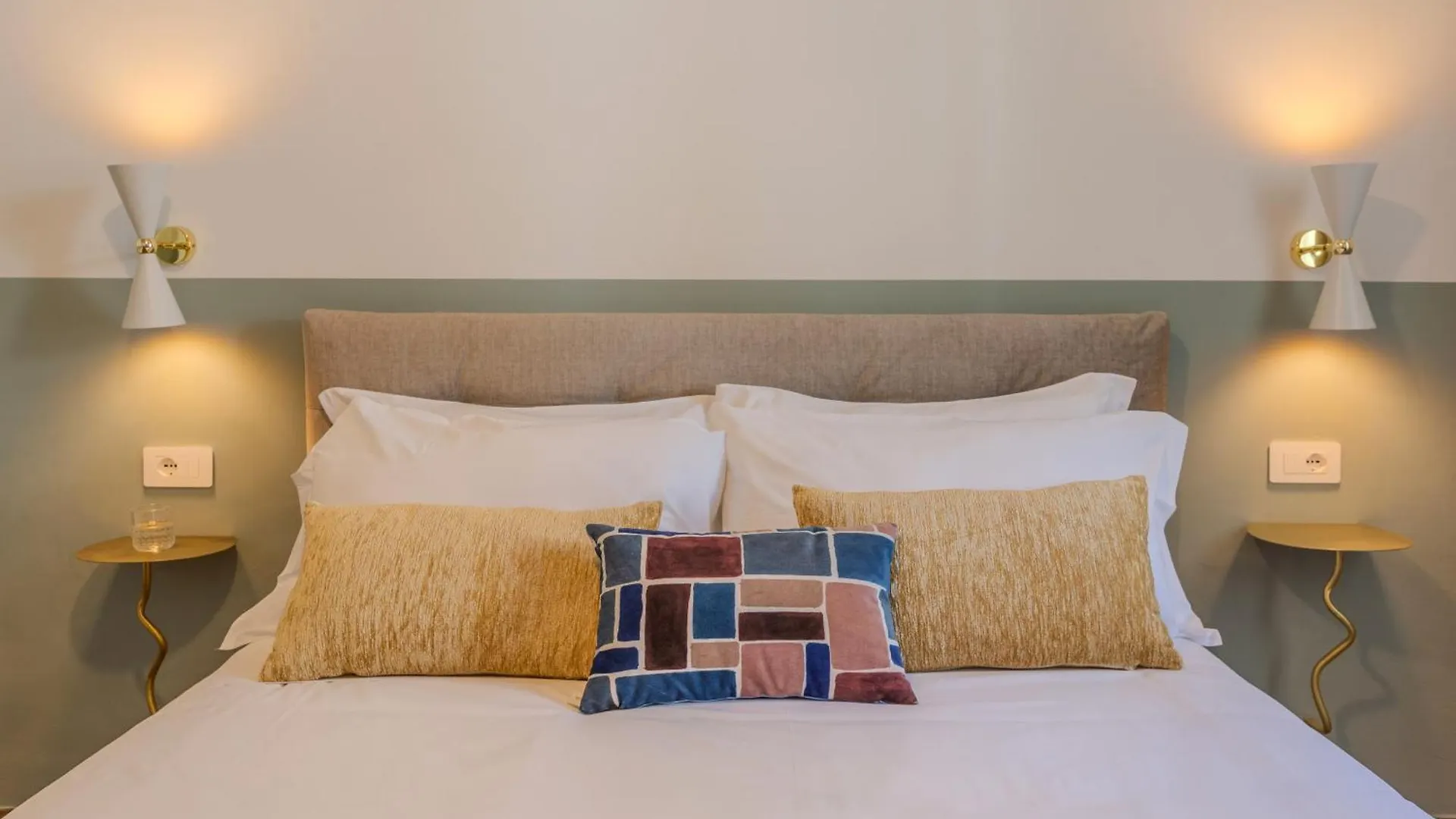 Aparthotel B&B Stanze Guelfe Firenze Italia